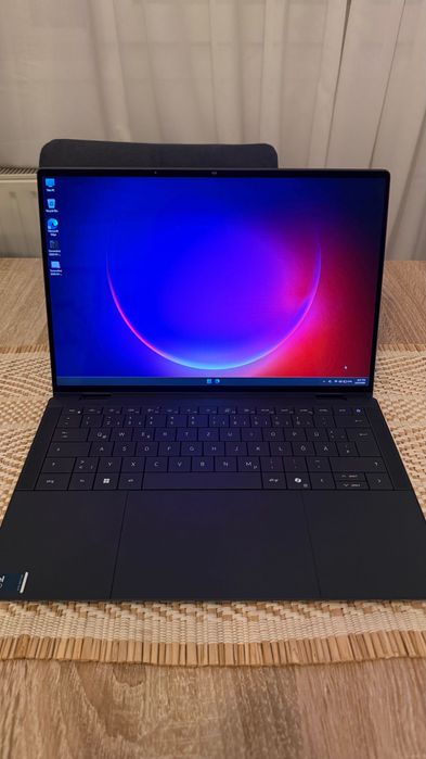 Dell Latitude 9450 Laptop ca NOU QHD+ Ultra 7,16GB DDR5 512GB, Touch