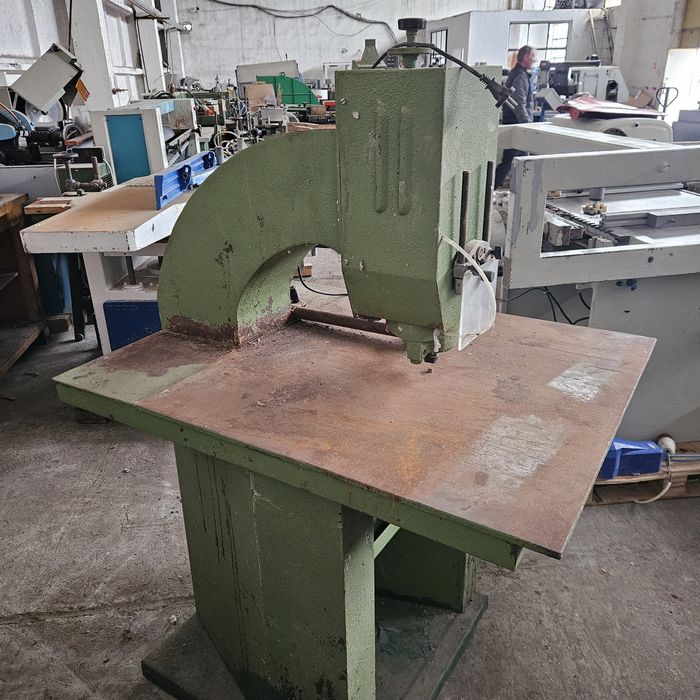 монофазен рутер,,