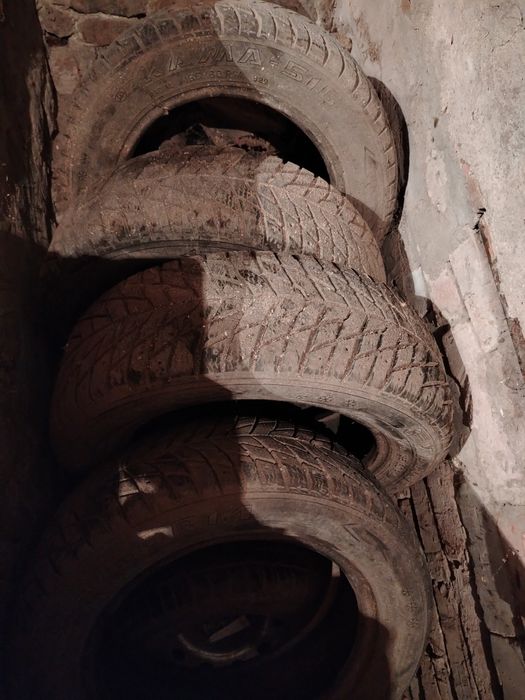 Шины на 14, 4 шт.