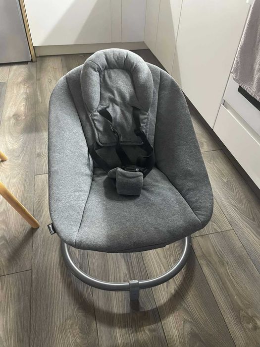 Дървен стол Hauck Beta+ в комлект с Шезлонг 2в1 Alpha Bouncer Premium