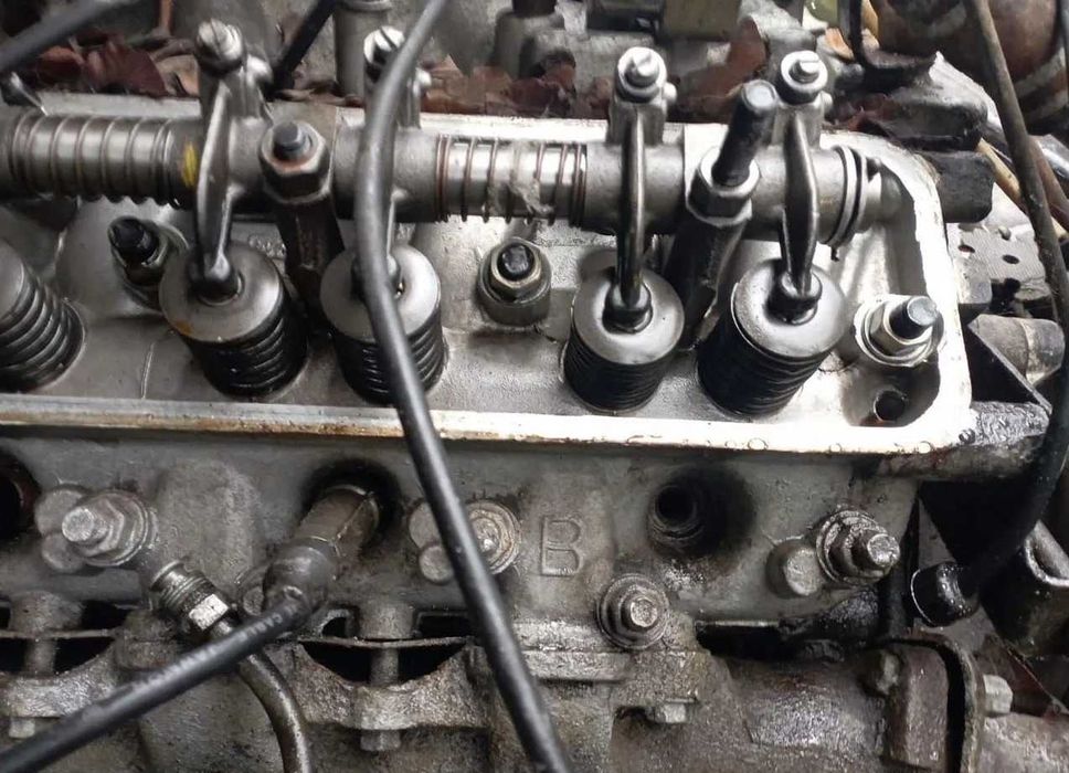 Двигатель на ЗИЛ 130 Газ53/66