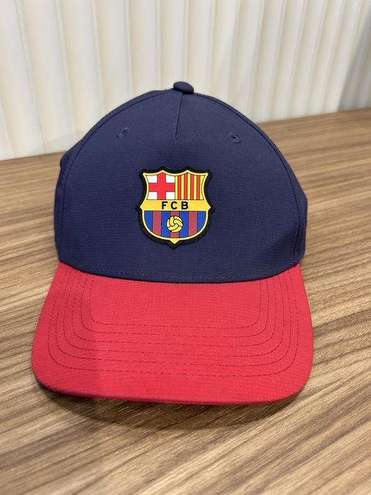 Кепка  barcelona