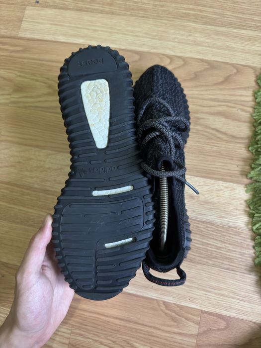 Yeezy 350 v1 Pirate Black