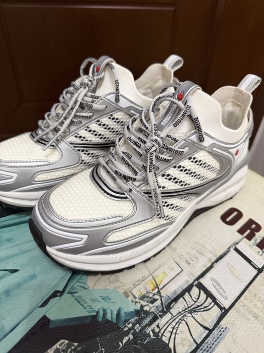 Adidasi Dsquard  albi