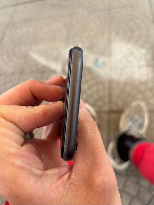 iPhone 11 64gb с кутия
