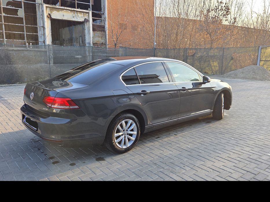 Vw Passat B8 , an 2015 , 2.0 - 150 cp , automata , proprietar