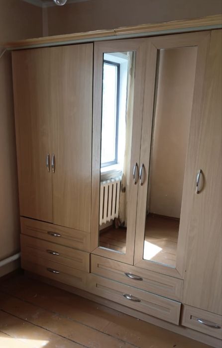Шкаф сатылады, жағдайы жақсы