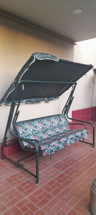 продаётся садовая качелья Турция