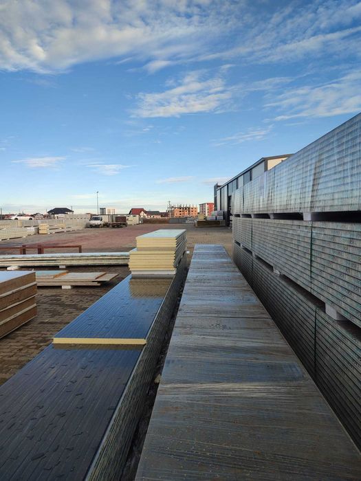 Panouri Sandwich/ Accesorii/ Sisteme Pluviale/ Sisteme de prindere