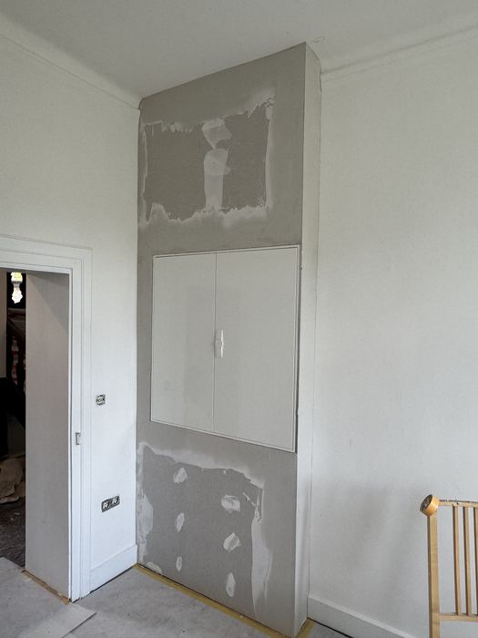 executam amenajari interioare si exterioare