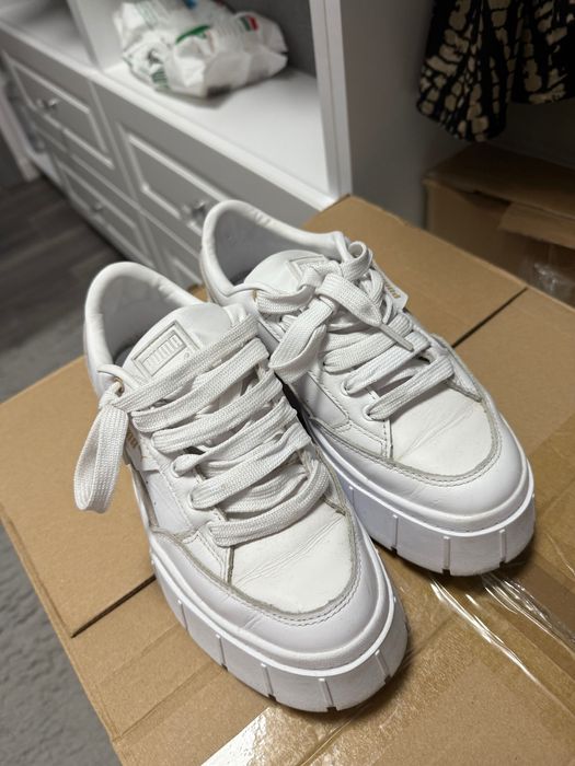 Adidasi Puma ,mărimea 37