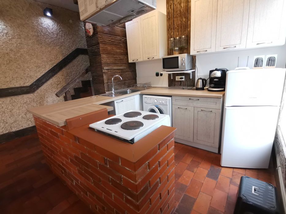 Дава се под наем Тристаен апартамент в София, Младост 2 - 95 кв.м за 504.9 € - Снимка #4