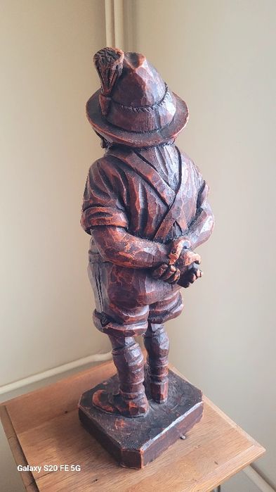 Голяма немска декоративна фигура от твърд восък