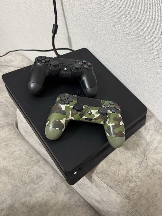Продам пс4 ps4 PlayStation4 slim