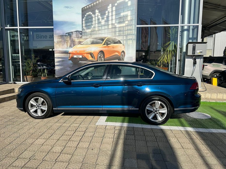 Volkswagen Passat VW Passat B8 Sedan TDI 4x4 200 CP DSG Finanțare GARANȚIE