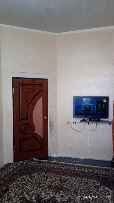 3 xonali uy sotiladi