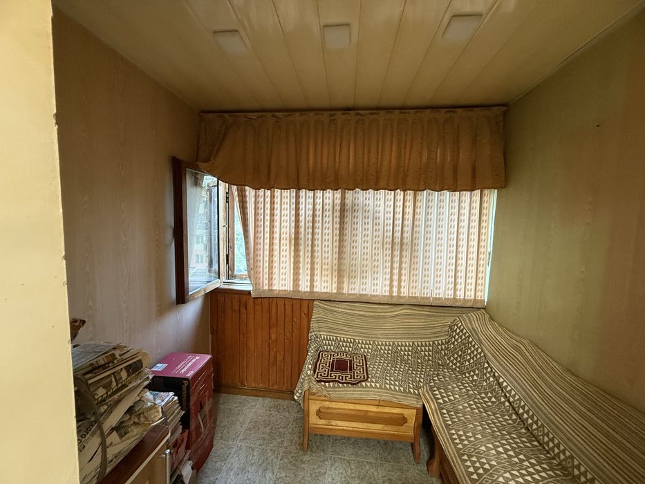 Срочно продается 3-ком кв на 3 этаже Мархабо и 29-школа