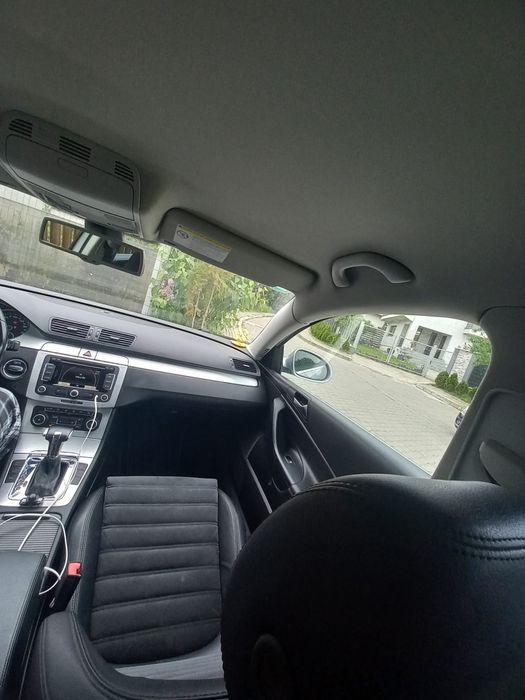 Volkswagen Passat 2010 2.0 TDI Automat – Full dotări