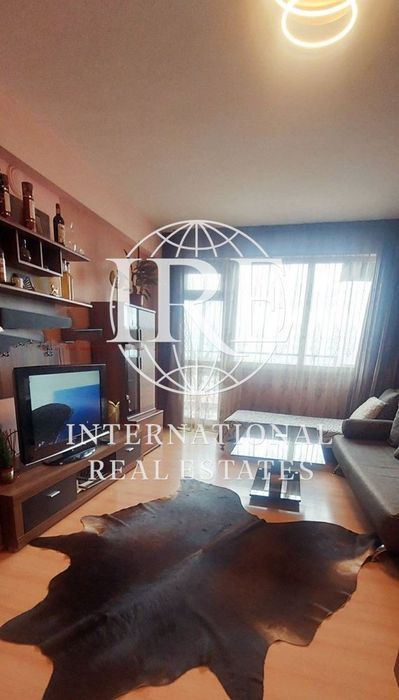 Продава се Тристаен апартамент в Варна, Бриз - 115 кв.м за 1034 €/кв.м - Снимка #1