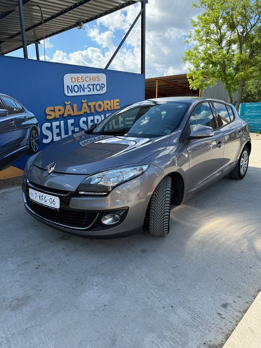 Renault Megane 1.5 DCI / 2012 / led / bine dotat