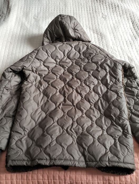 Продам новую куртку демесезонную.