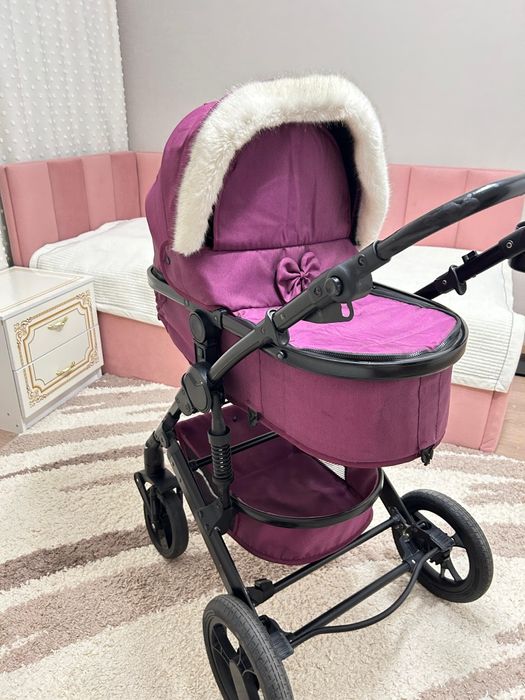 Продам коляску в хорошем состояние