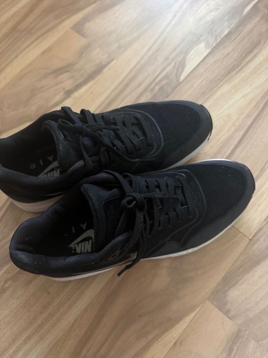 Дамски маратонки