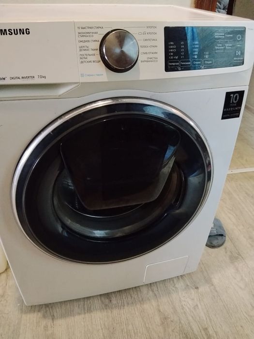 Продам стиральную машину