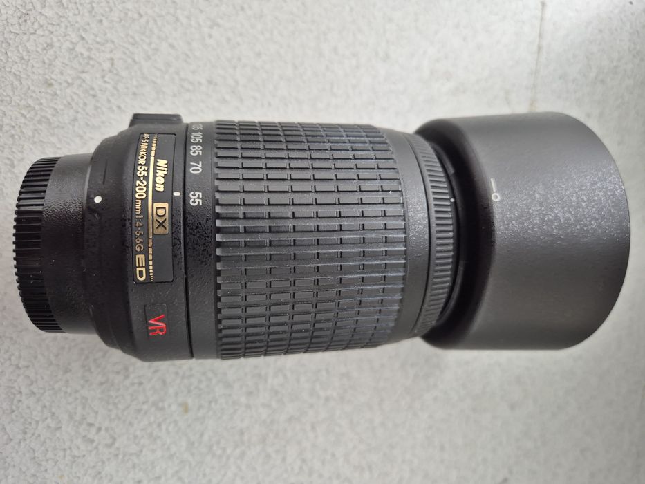 Продавам Nikon 3500