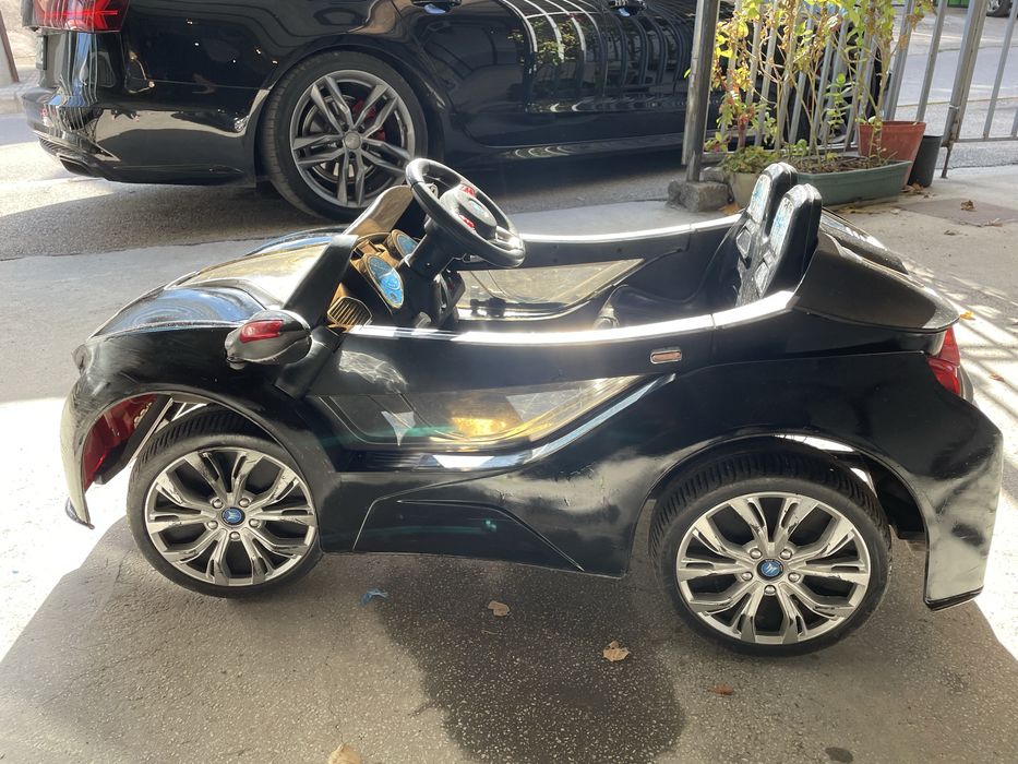 акумулаторна кола