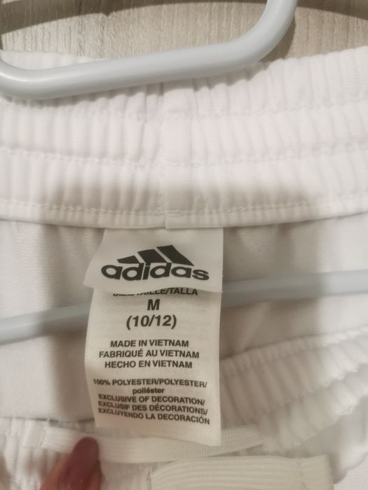 Екип Адидас /Adidas 10-12, като нов