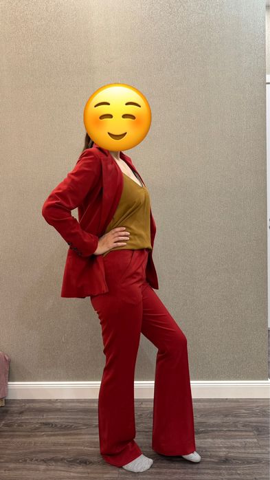 Костюм новый 42-44