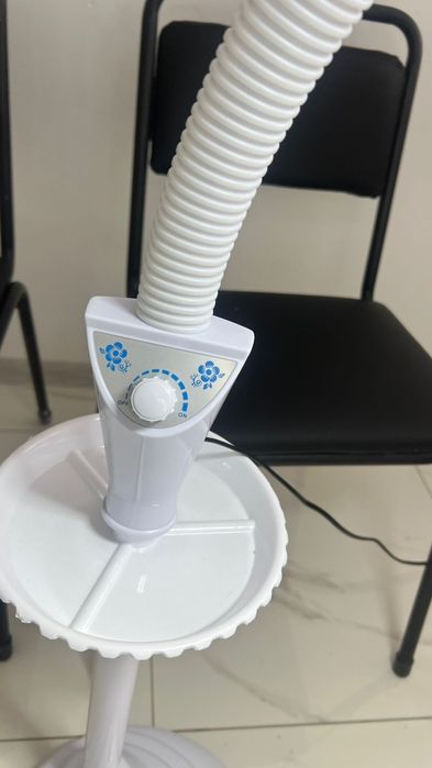 Напольная лампа-лупа Afrodita