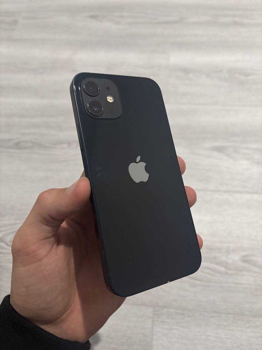 Продается iPhone 12/64 гб