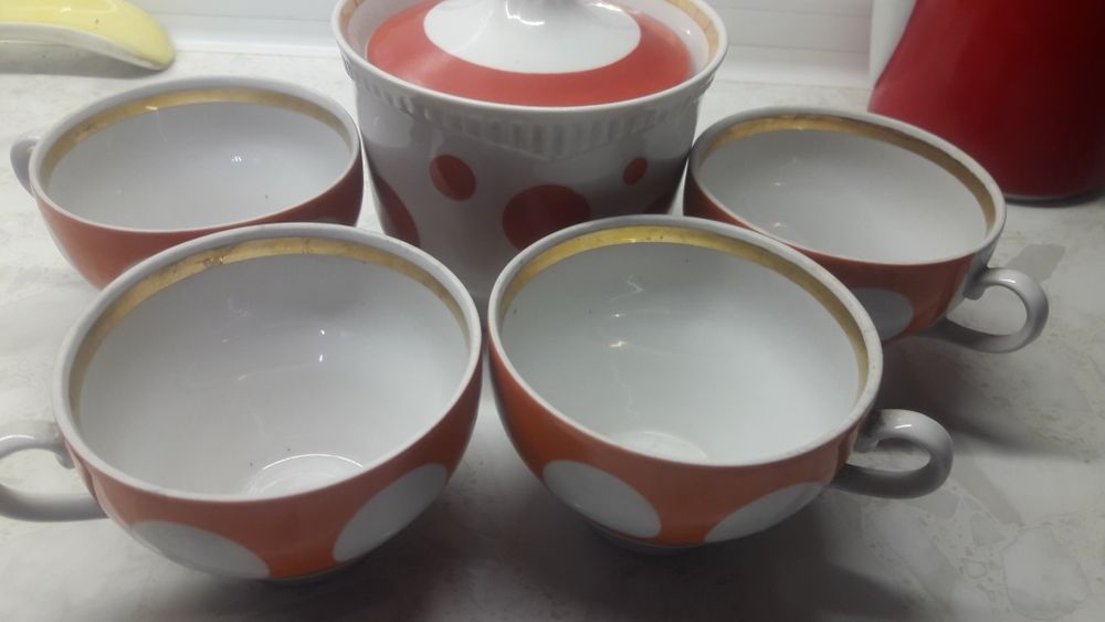 Продам чайные кружки.6 шт.