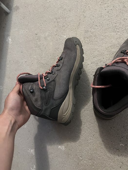 Hiking shoes/ Papuci drumetie Columbia