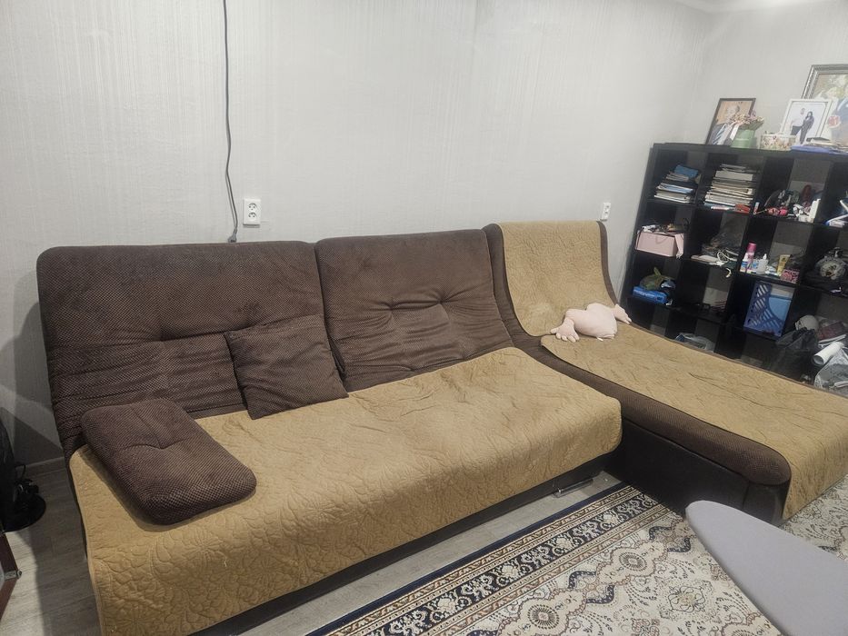 Диван для гостиной