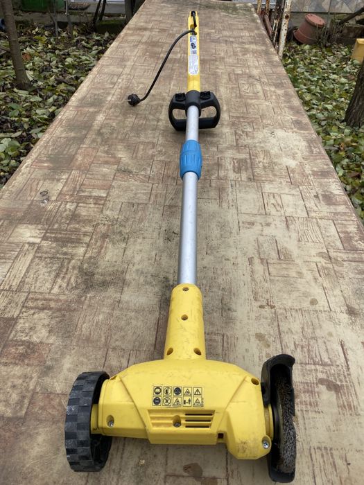 Vand perie electrica pentru indepartat buruieni
