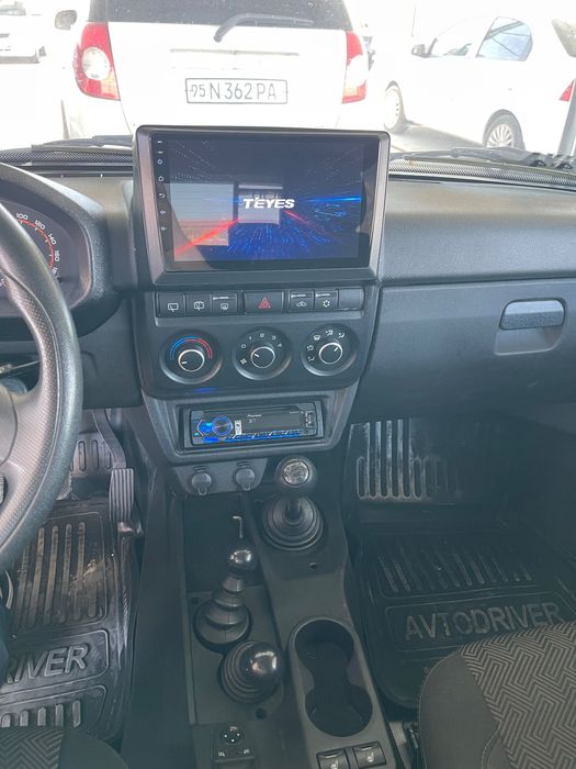 NIVA URBAN Машина свежая