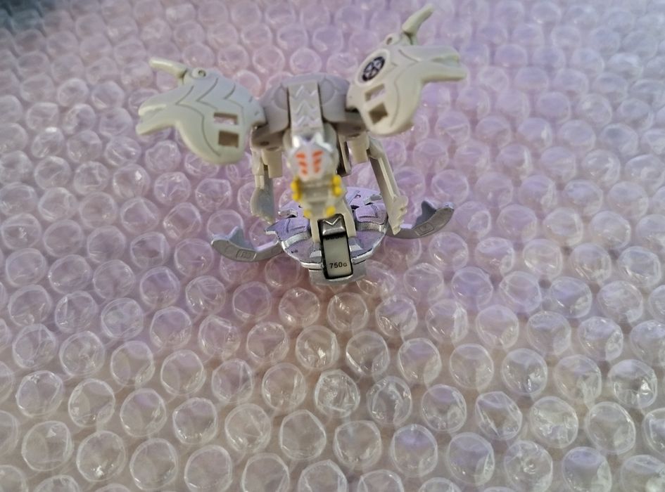 Бакуган в идеальном состоянии