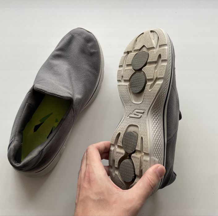 Кроссовки Skechers