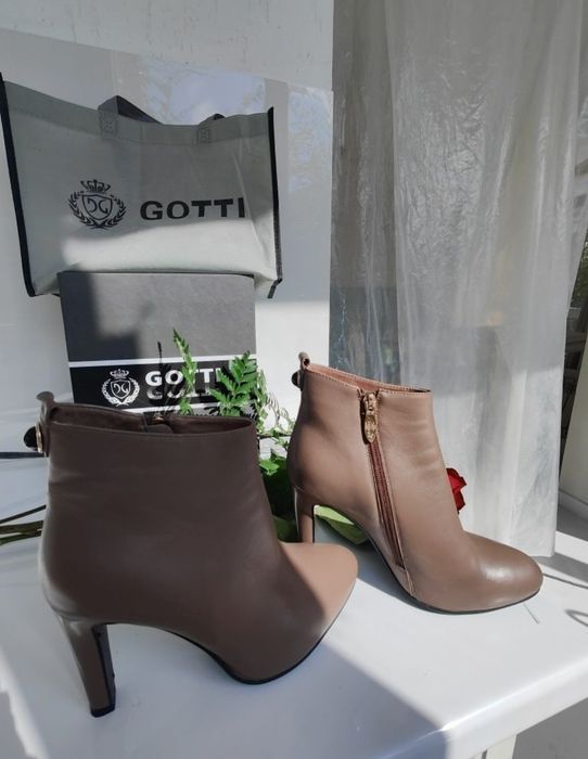 Полусапожки, қысқа қонышты былғары