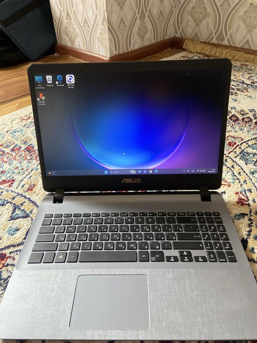 Asus ноутбук сатылады
