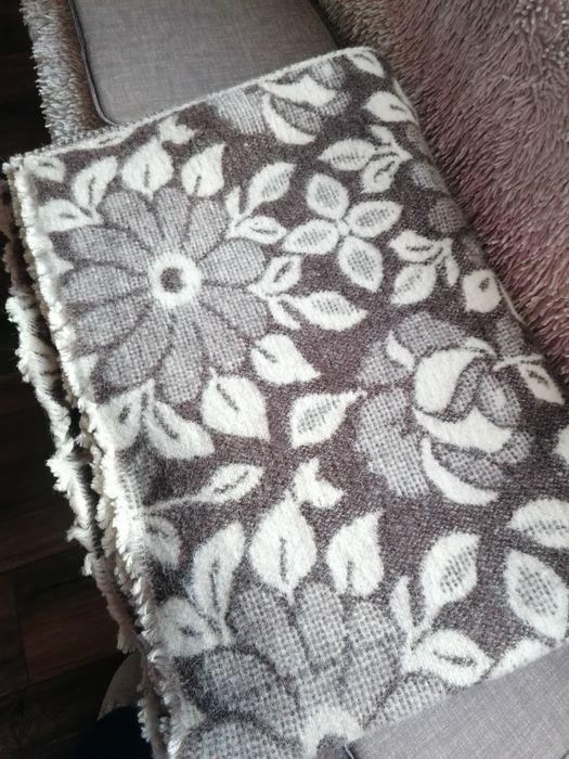 Родопски одеала от чиста вълна