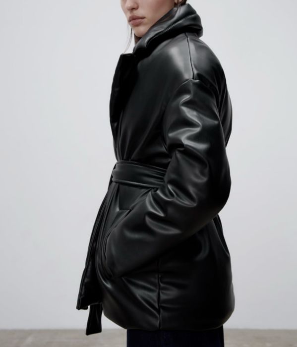 Продам зимнюю куртку-анорак