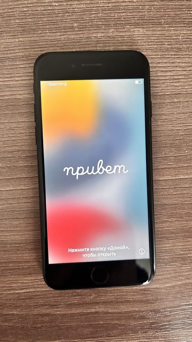 iPhone 7, 32 ГБ, черный