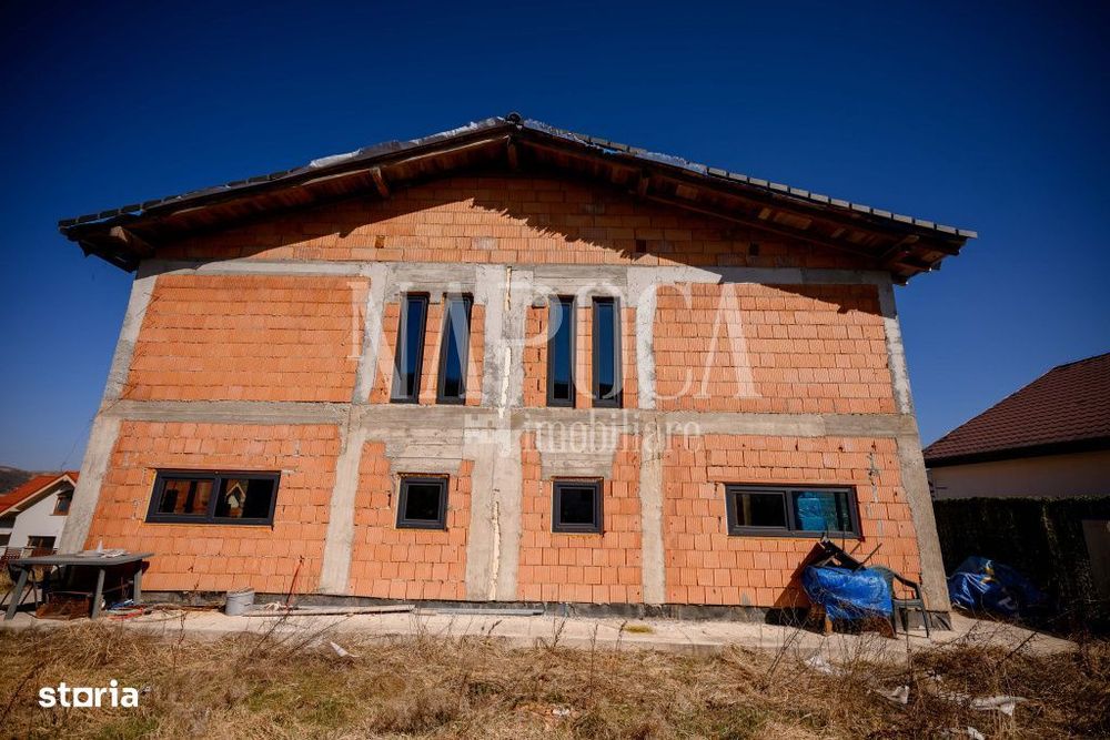 Casa 6 camere de vanzare in Chinteni