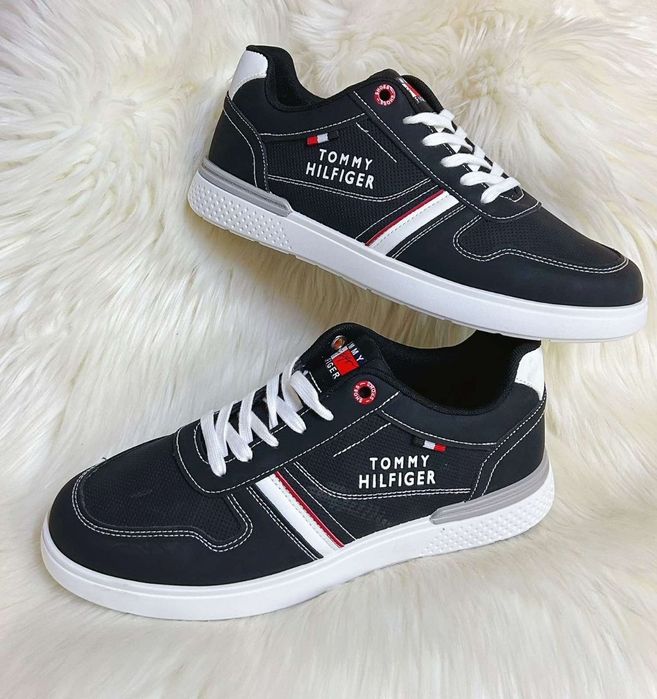 Adidași bărbați firmati