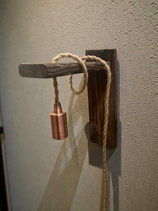 Мебели от масивно дърво