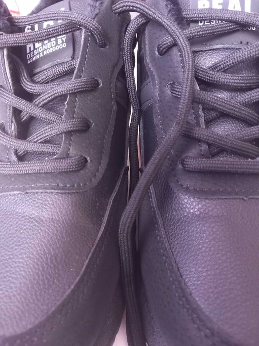 Дамски маратонки черни